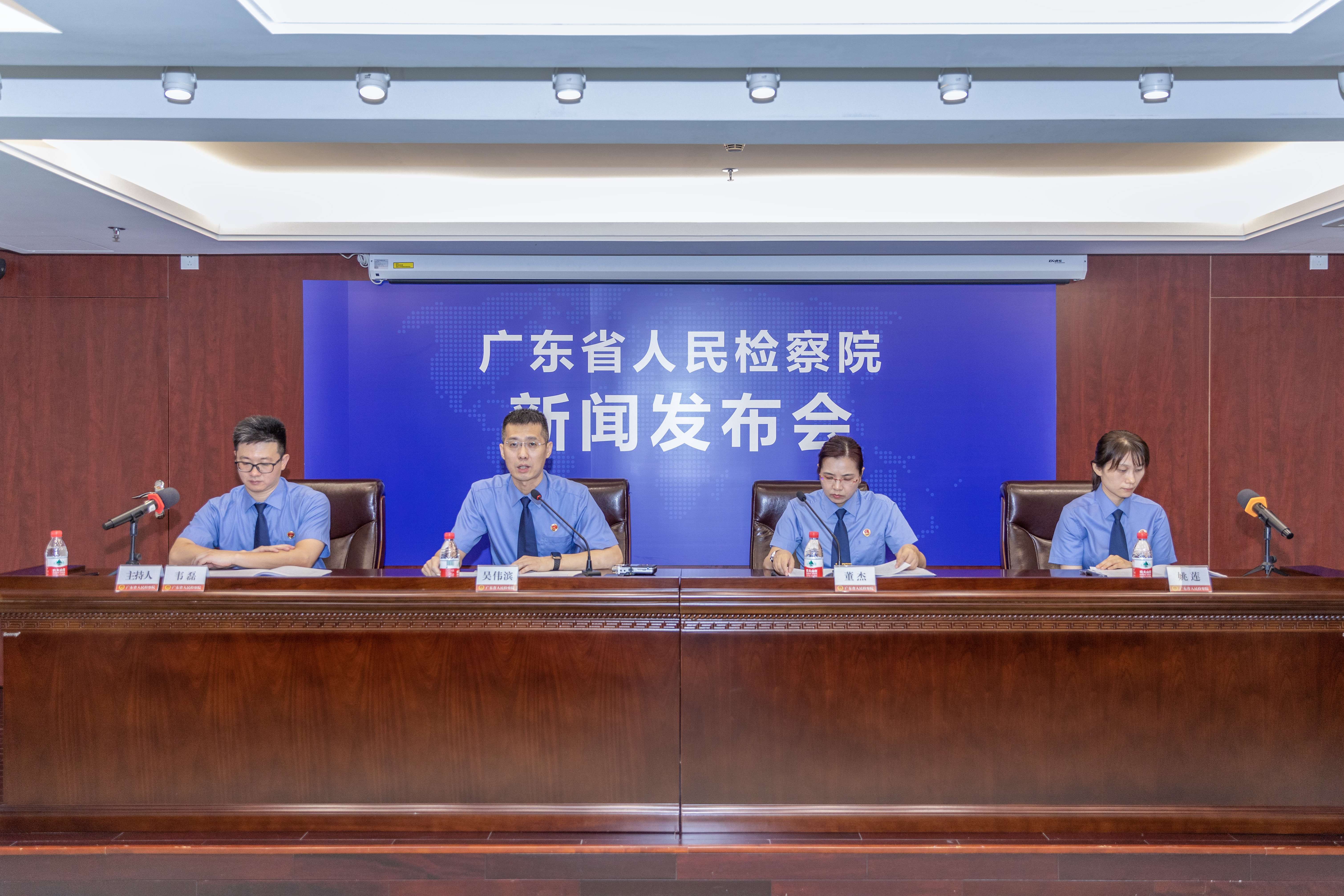 全景1.jpg