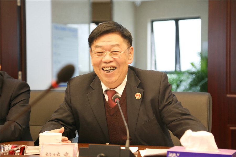 省检察院郑红检察长带队莅临分院督导学习宣传贯彻党的十九大精神